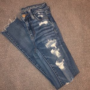American Eagle dark wash ripped jeans